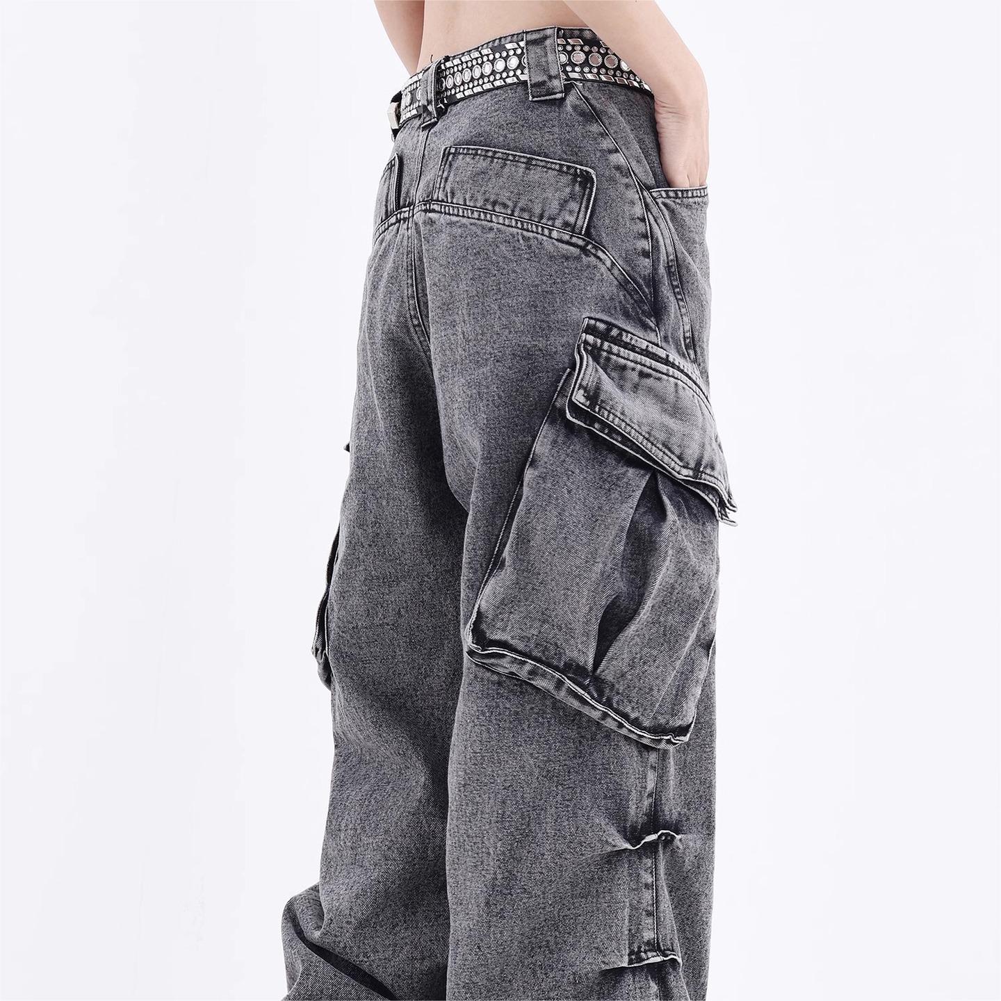 Wide Leg Straight Jeans