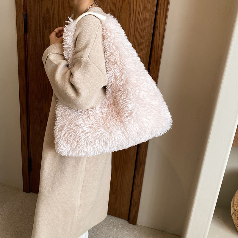 Autumn & Ainter Plush Handbag