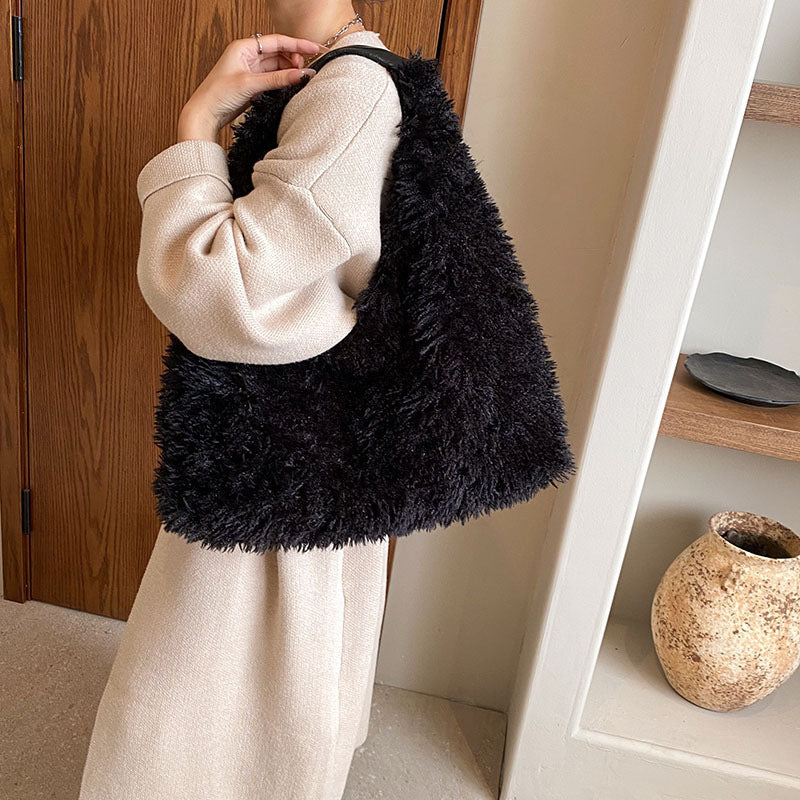 Autumn & Ainter Plush Handbag