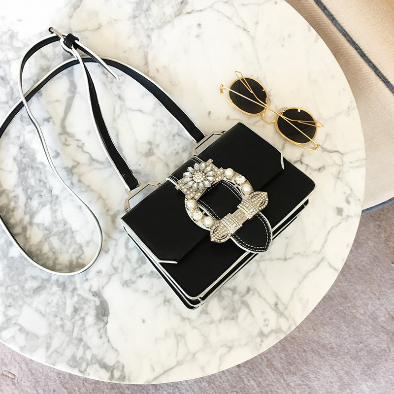 Diamond Lock Bag