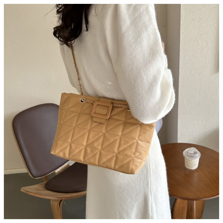 Chic Chanel-style Rhombus Chain Bag