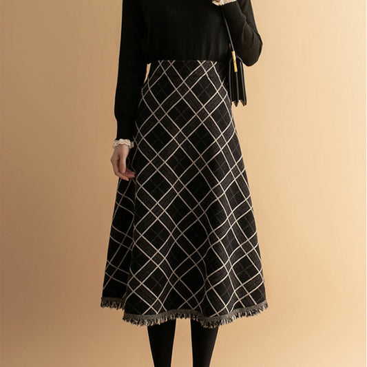 Big Hem Wool Midi Dress