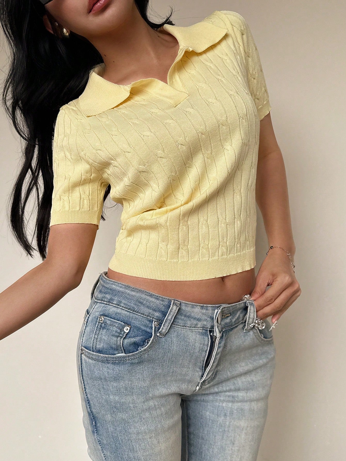 Ribbed Collared Short Sleeve Top